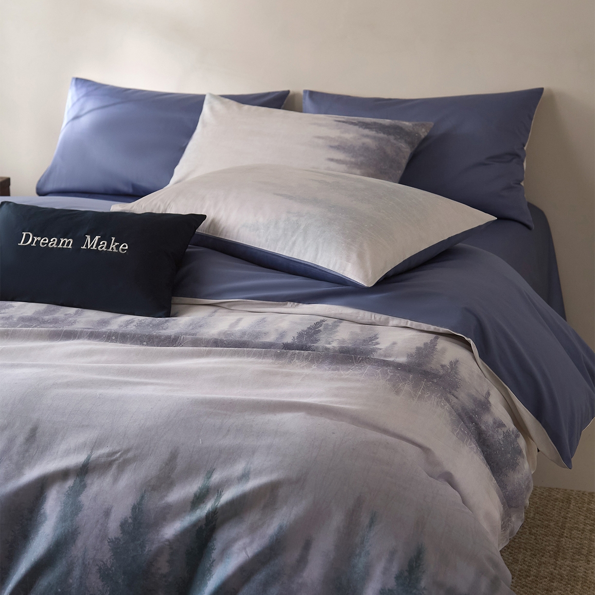 91家纺网 家纺一手货源 找家纺 （总）ONE TWO ONE 121 2026新款专版数码印花100s长绒棉纯棉全棉床上用品四件套-魔法城堡-蓝