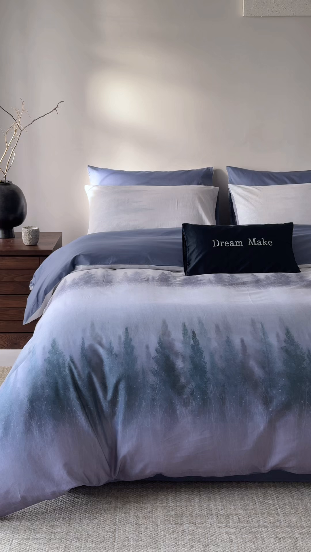 91家纺网 家纺一手货源 找家纺 （总）ONE TWO ONE 121 2026新款专版数码印花100s长绒棉纯棉全棉床上用品四件套-魔法城堡-蓝