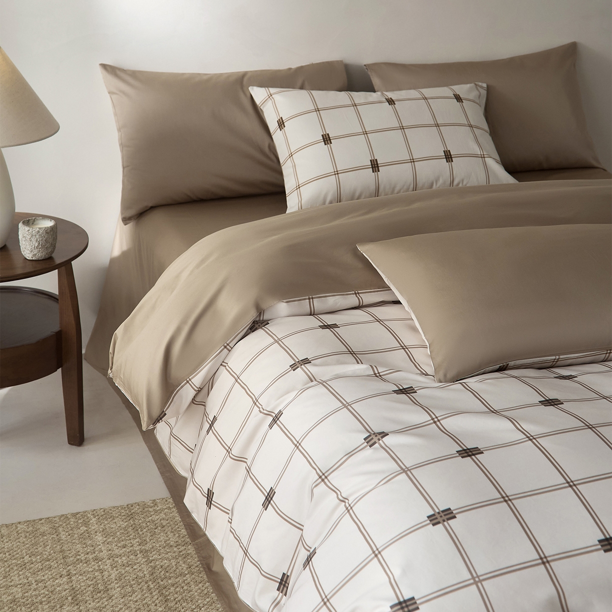 91家纺网 家纺一手货源 找家纺 （总）ONE TWO ONE 121 2026新款专版数码印花100s长绒棉纯棉全棉床上用品四件套-罗曼格纹-金