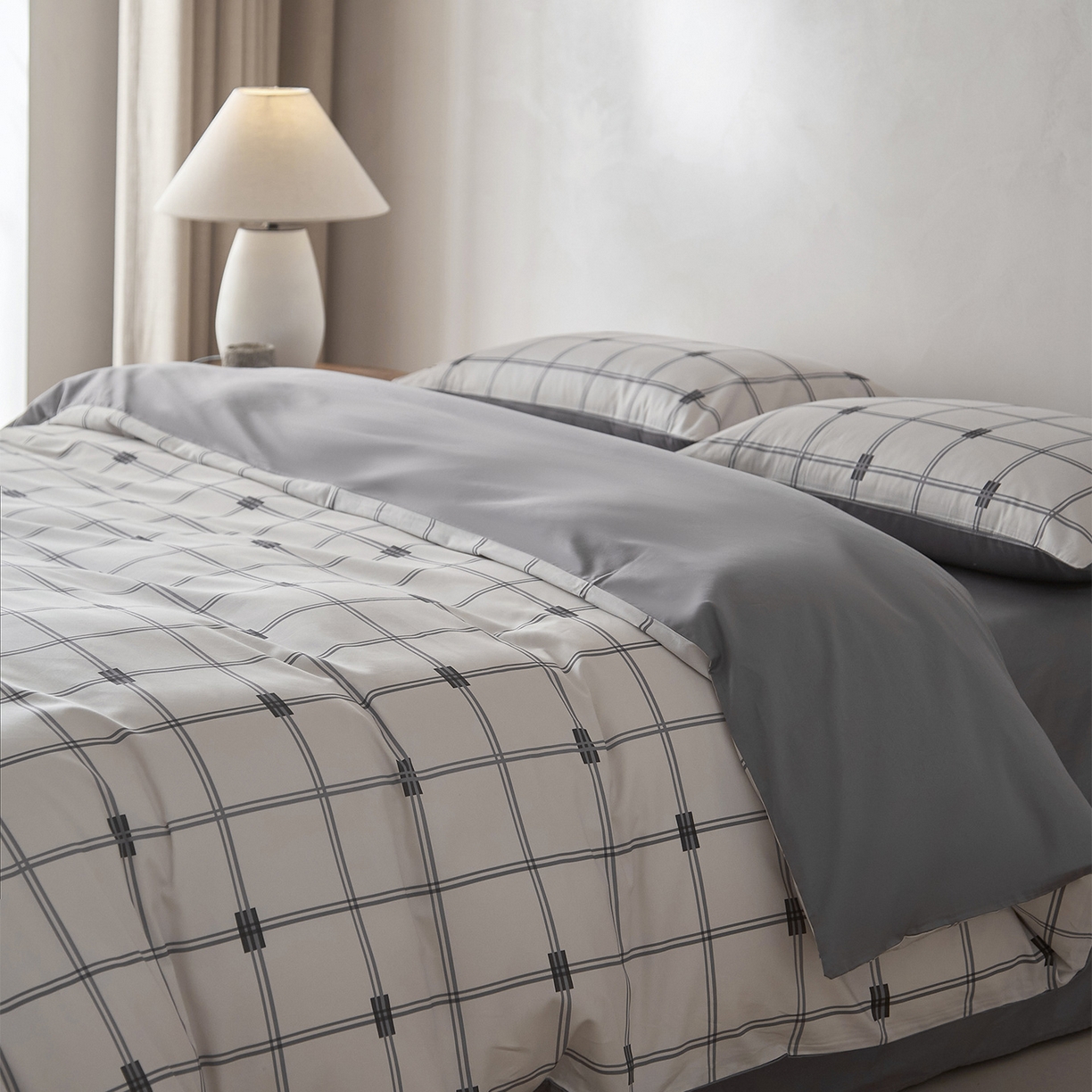 91家纺网 家纺一手货源 找家纺 （总）ONE TWO ONE 121 2026新款专版数码印花100s长绒棉纯棉全棉床上用品四件套-罗曼格纹灰