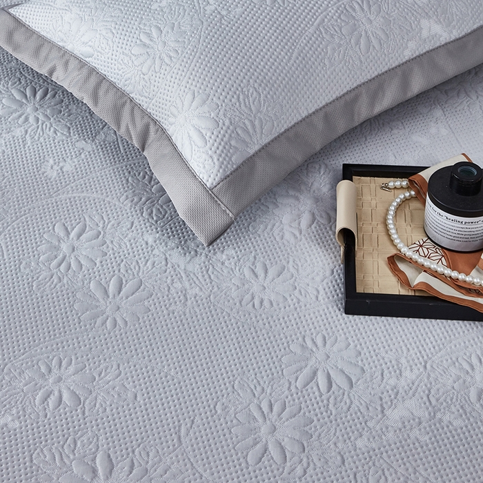 91家纺网 家纺一手货源 找家纺 库里梦家纺 2026新款轻奢高克重复合PE高分子凉席床笠三件套-素瑾 素瑾-灰色床席款