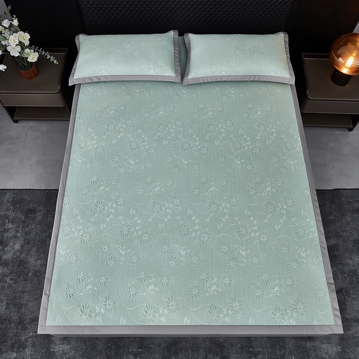 91家纺网 家纺一手货源 找家纺 库里梦家纺 2026新款轻奢高克重复合PE高分子凉席床笠三件套-素瑾 素瑾-绿色床席款