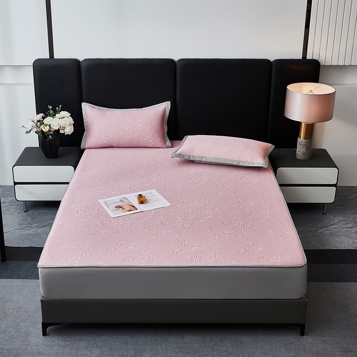 91家纺网 家纺一手货源 找家纺 库里梦家纺 2026新款轻奢高克重复合PE高分子凉席床笠三件套-素瑾 素瑾-粉色床笠款