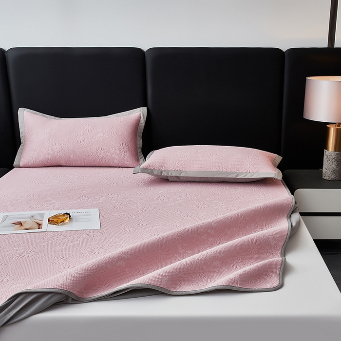 91家纺网 家纺一手货源 找家纺 库里梦家纺 2026新款轻奢高克重复合PE高分子凉席床笠三件套-素瑾 素瑾-粉色床笠款