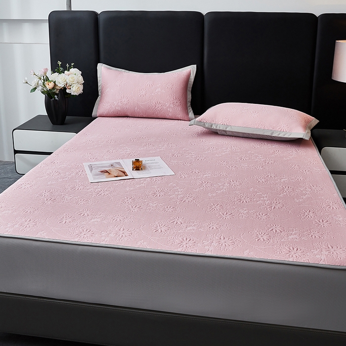 91家纺网 家纺一手货源 找家纺 库里梦家纺 2026新款轻奢高克重复合PE高分子凉席床笠三件套-素瑾 素瑾-粉色床笠款