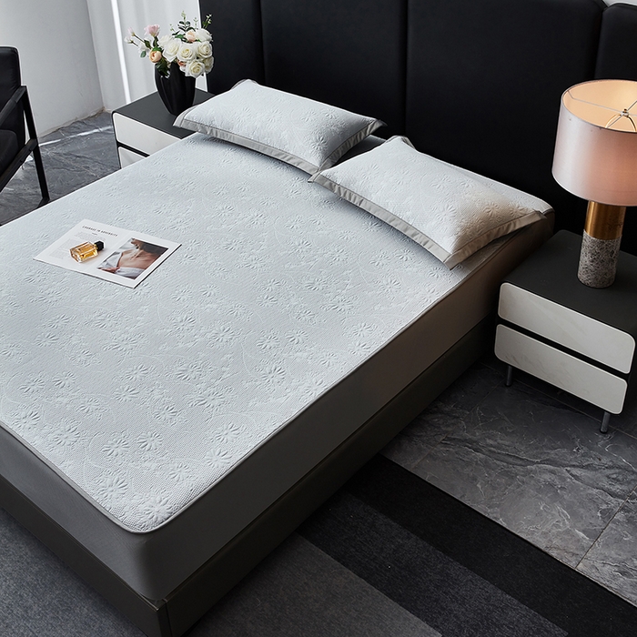 91家纺网 家纺一手货源 找家纺 库里梦家纺 2026新款轻奢高克重复合PE高分子凉席床笠三件套-素瑾 素瑾-灰色床笠款