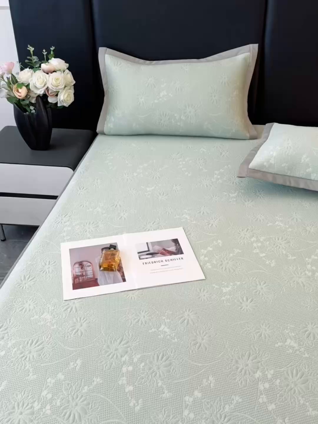 91家纺网 家纺一手货源 找家纺 库里梦家纺 2026新款轻奢高克重复合PE高分子凉席床笠三件套-素瑾 素瑾-绿色床笠款