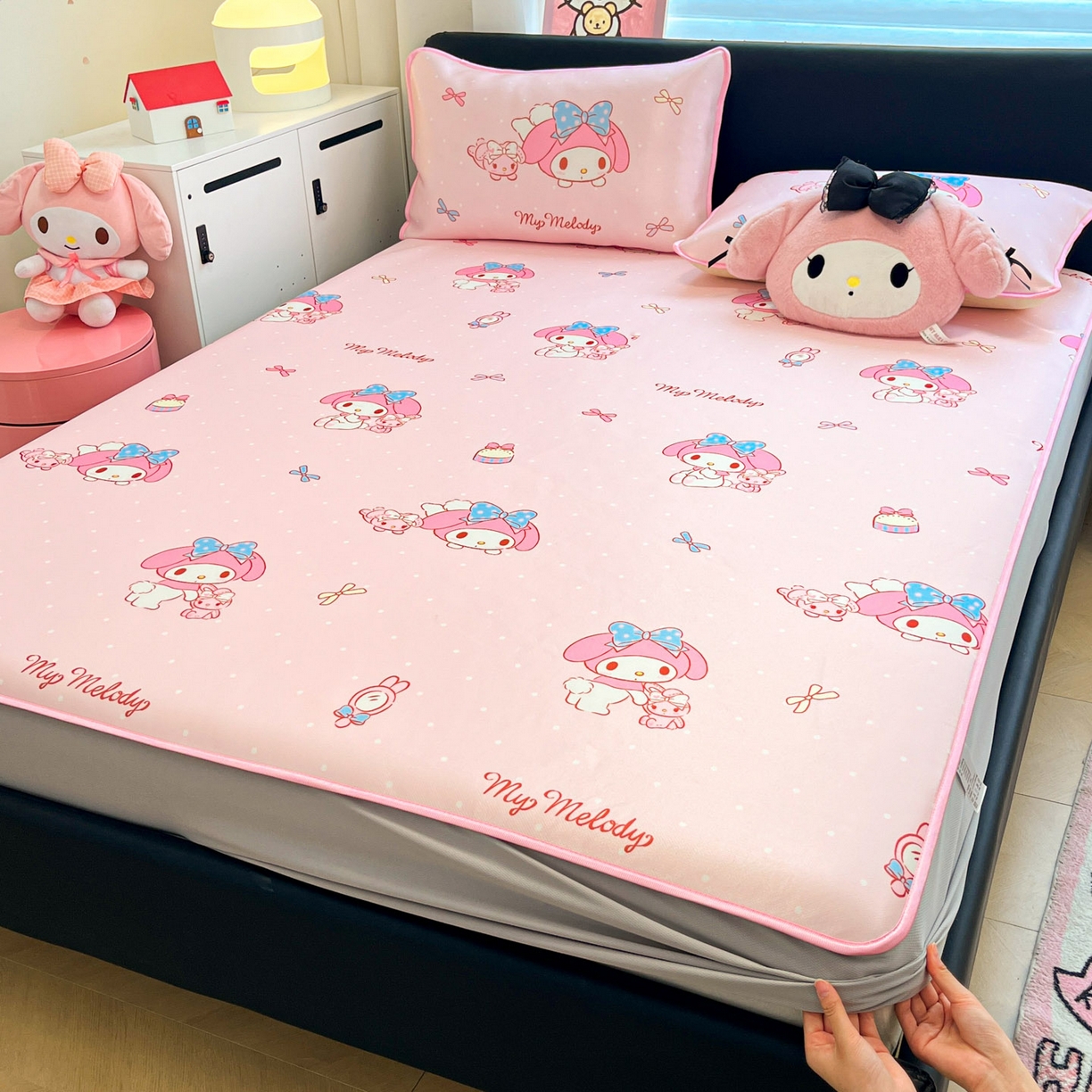 91家纺网 家纺一手货源 找家纺 （总）暮思家居 2026新款三丽鸥正版授权数码印花A类可机洗1200D冰丝凉席三件套床笠款系列