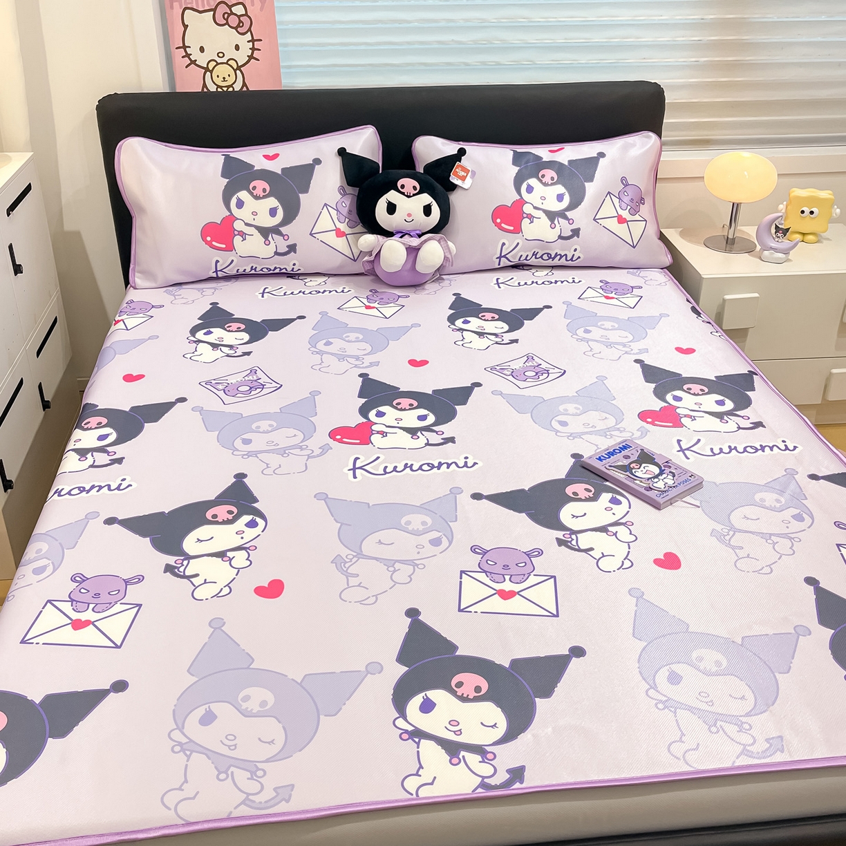 91家纺网 家纺一手货源 找家纺 暮思家居 2026新款三丽鸥正版授权数码印花A类可机洗1200D冰丝凉席三件套床笠款系列 床笠款-巴库库洛米