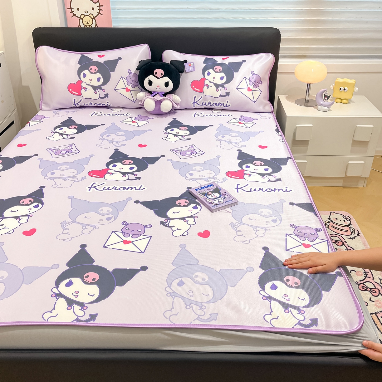 91家纺网 家纺一手货源 找家纺 暮思家居 2026新款三丽鸥正版授权数码印花A类可机洗1200D冰丝凉席三件套床笠款系列 床笠款-巴库库洛米