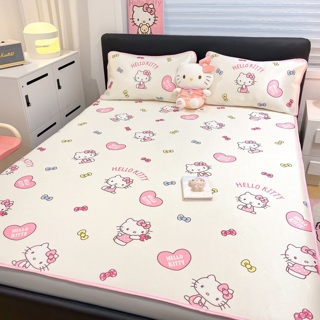 91家纺网 家纺一手货源 找家纺 暮思家居 2026新款三丽鸥正版授权数码印花A类可机洗1200D冰丝凉席三件套床笠款系列 床笠款-公主KT