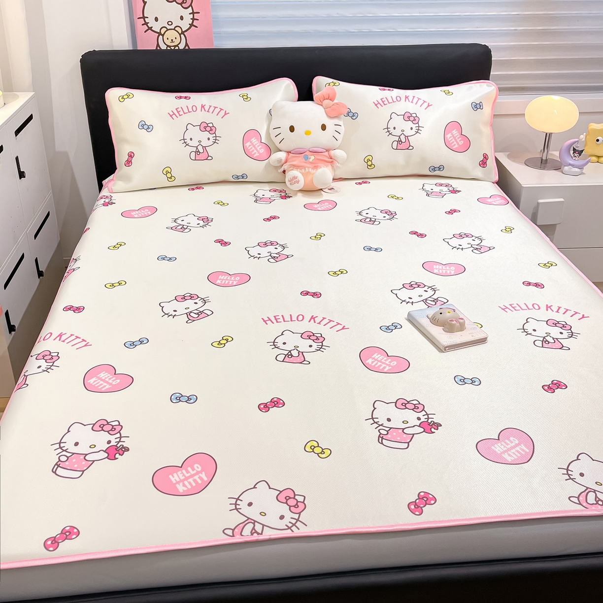 91家纺网 家纺一手货源 找家纺 暮思家居 2026新款三丽鸥正版授权数码印花A类可机洗1200D冰丝凉席三件套床笠款系列 床笠款-公主KT