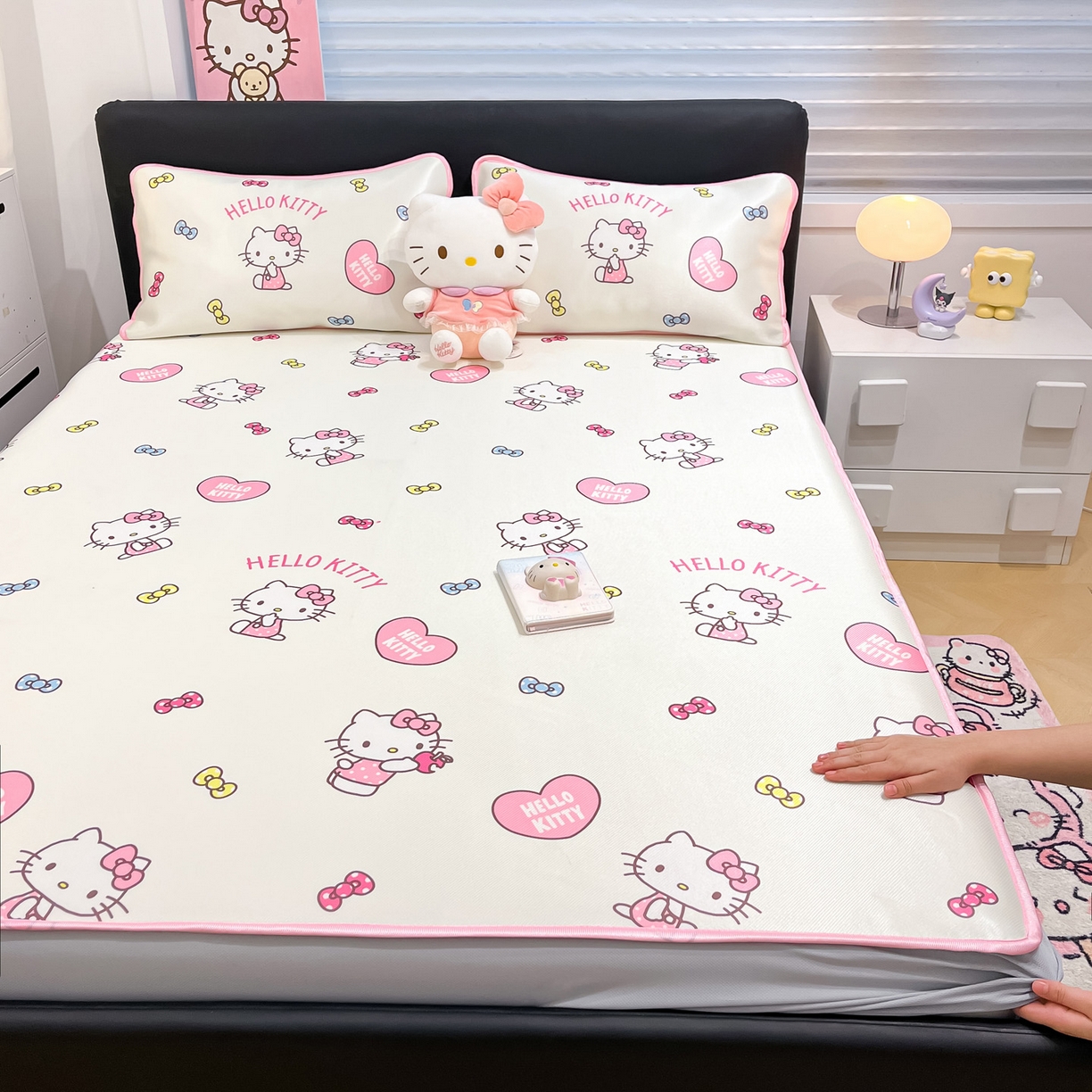 91家纺网 家纺一手货源 找家纺 暮思家居 2026新款三丽鸥正版授权数码印花A类可机洗1200D冰丝凉席三件套床笠款系列 床笠款-公主KT