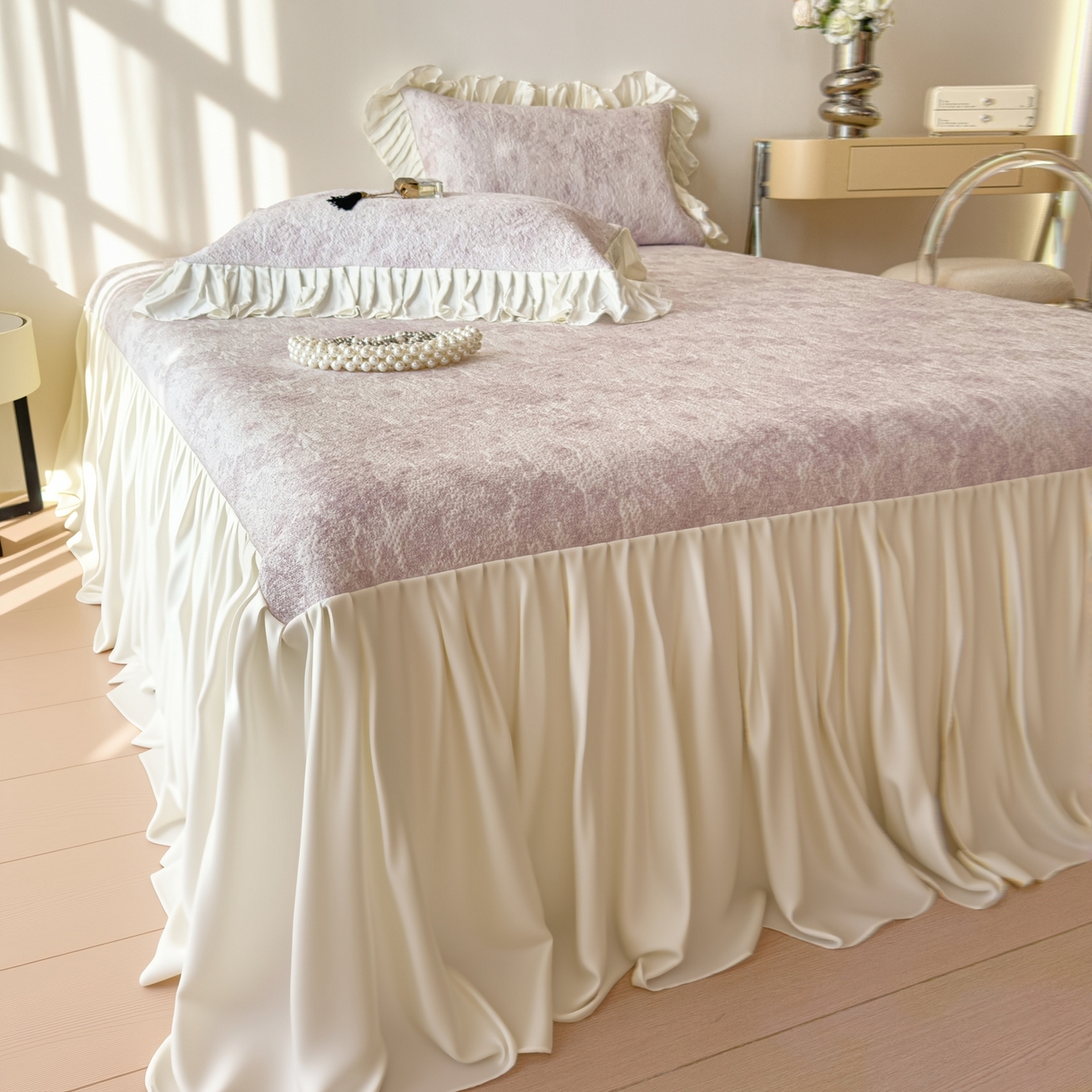 91家纺网 家纺一手货源 找家纺 孩子王家纺 2026新款法式风冰豆豆凉席夏天冰丝席凉感值过0.21夏季可机洗家用软席床裙款A 花园香薰紫