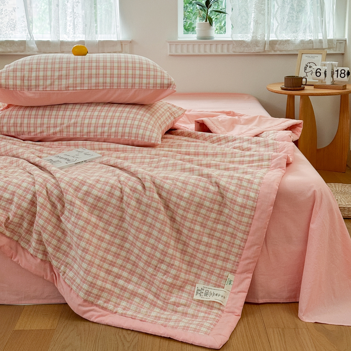 91家纺网 家纺一手货源 找家纺 雯雨家纺 2026新款A类全棉色织里外全棉夏被 朵拉粉