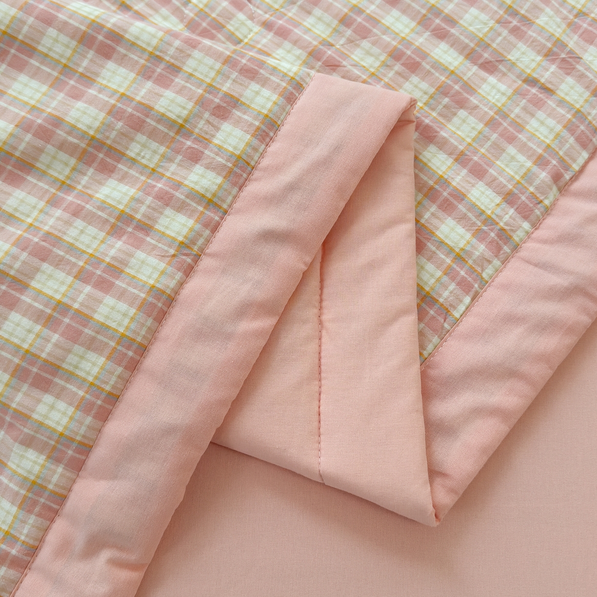 91家纺网 家纺一手货源 找家纺 雯雨家纺 2026新款A类全棉色织里外全棉夏被 朵拉粉