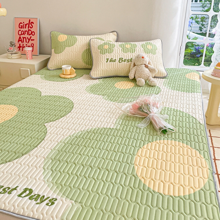 91家纺网 家纺一手货源 找家纺 川悦生活 2026春夏新款凉感丝凉席凉席席子 绿意花哆