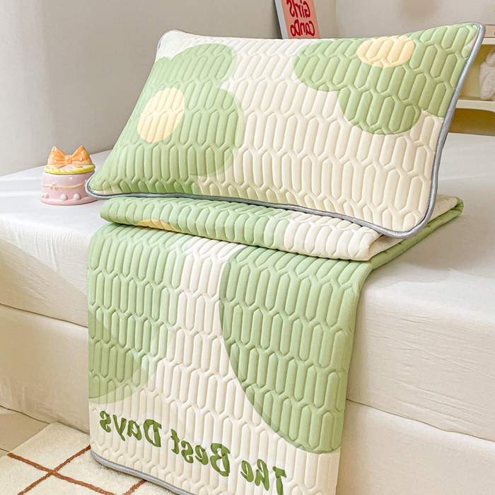 91家纺网 家纺一手货源 找家纺 川悦生活 2026春夏新款凉感丝凉席凉席席子 绿意花哆