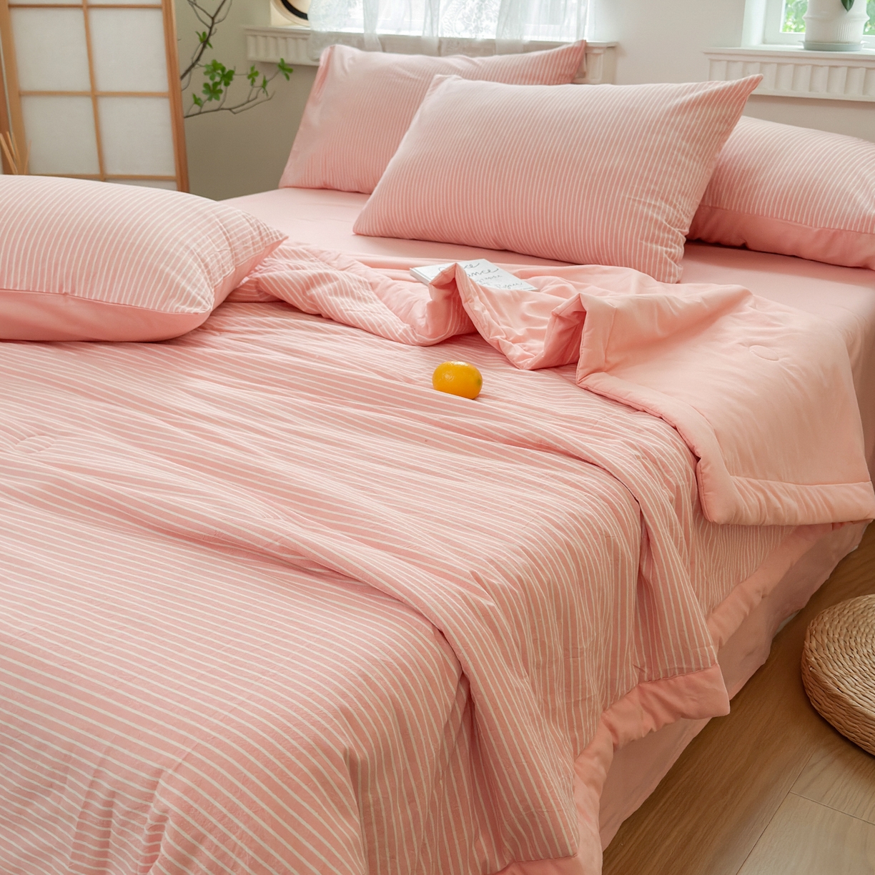 91家纺网 家纺一手货源 找家纺 雯雨家纺 2026新款A类全棉色织里外全棉夏被 粉细条