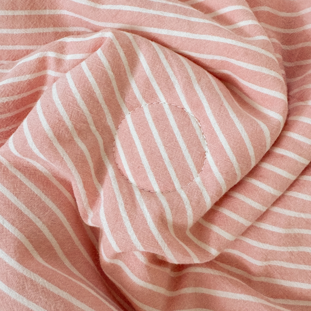 91家纺网 家纺一手货源 找家纺 雯雨家纺 2026新款A类全棉色织里外全棉夏被 粉细条