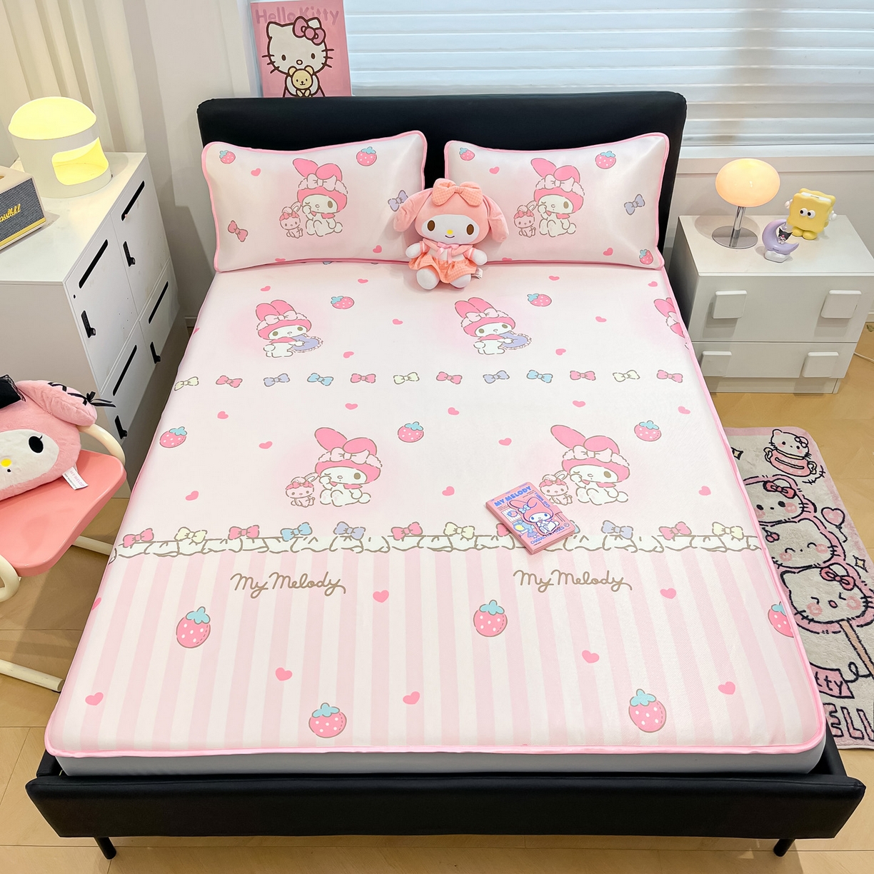 91家纺网 家纺一手货源 找家纺 暮思家居 2026新款三丽鸥正版授权数码印花A类可机洗1200D冰丝凉席三件套床笠款系列 床笠款-洋娃娃美乐蒂