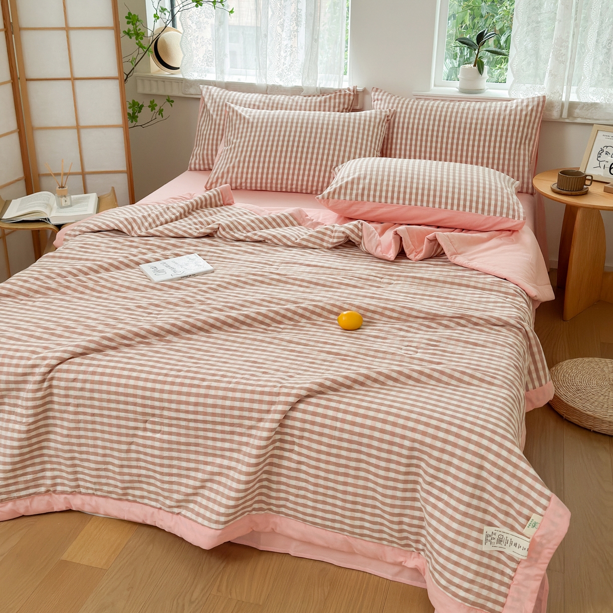 91家纺网 家纺一手货源 找家纺 雯雨家纺 2026新款A类全棉色织里外全棉夏被 粉小格