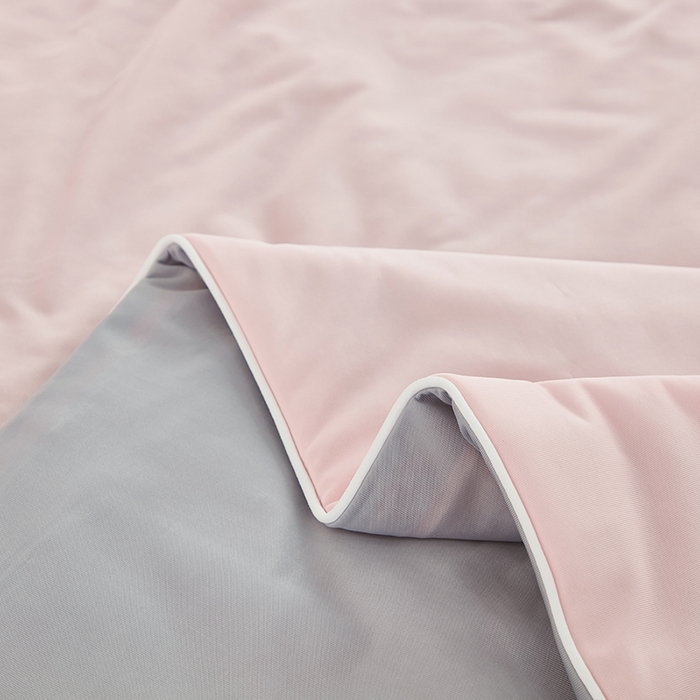 91家纺网 家纺一手货源 找家纺 美丽折家纺 2026新款A类氨纶凉感天丝夏被子被芯冰激凌夏被西瓜凉感丝 粉拼灰