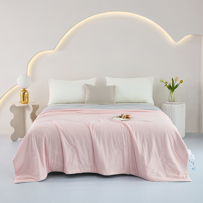 91家纺网 家纺一手货源 找家纺 美丽折家纺 2026新款A类氨纶凉感天丝夏被子被芯冰激凌夏被西瓜凉感丝 粉拼灰