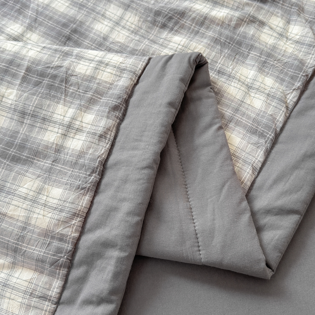 91家纺网 家纺一手货源 找家纺 雯雨家纺 2026新款A类全棉色织里外全棉夏被 光年灰