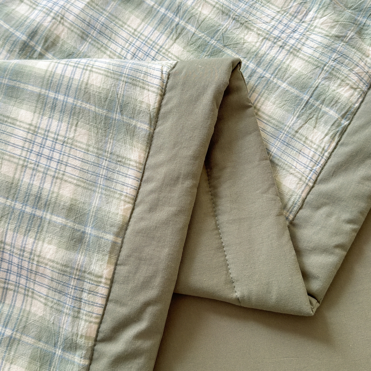 91家纺网 家纺一手货源 找家纺 雯雨家纺 2026新款A类全棉色织里外全棉夏被 光年绿