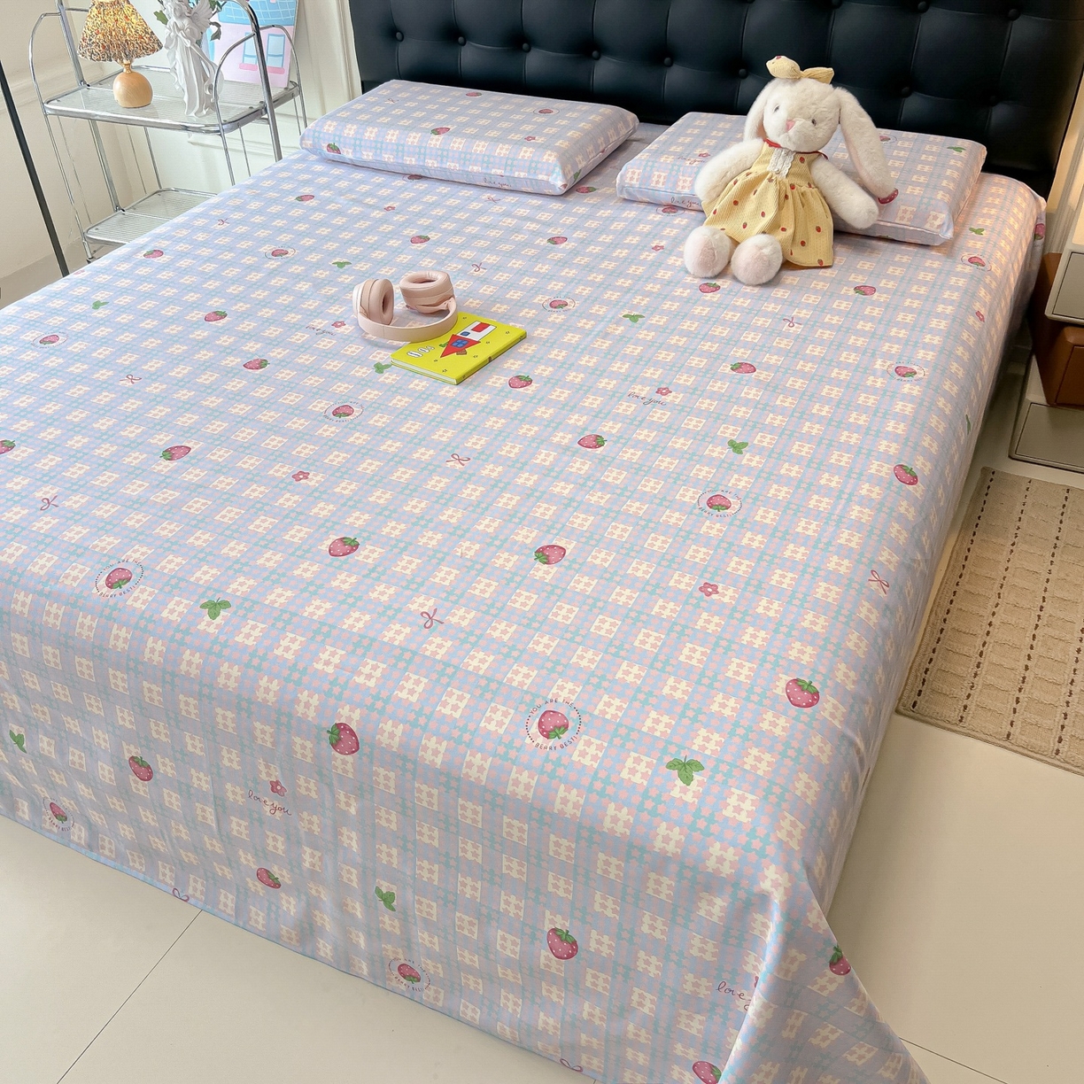 91家纺网 家纺一手货源 找家纺 韩巢家纺 2026新款老粗布床单凉席席子床单单件 有草莓的地方【老粗布】