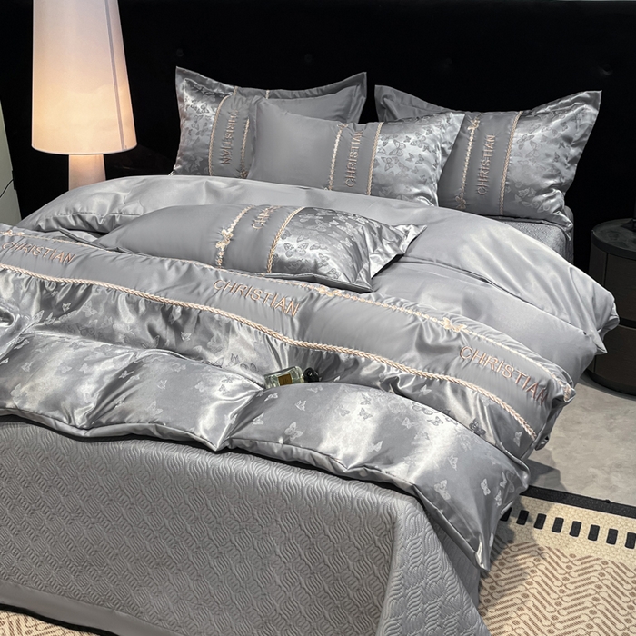 91家纺网 家纺一手货源 找家纺 金牛座家纺 2026新款亮丝细斜纹贡缎提花重工刺绣四件套床盖四件套-醉蝶 醉蝶-高级灰