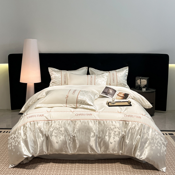 91家纺网 家纺一手货源 找家纺 金牛座家纺 2026新款亮丝细斜纹贡缎提花重工刺绣四件套床盖四件套-醉蝶 醉蝶-奶白