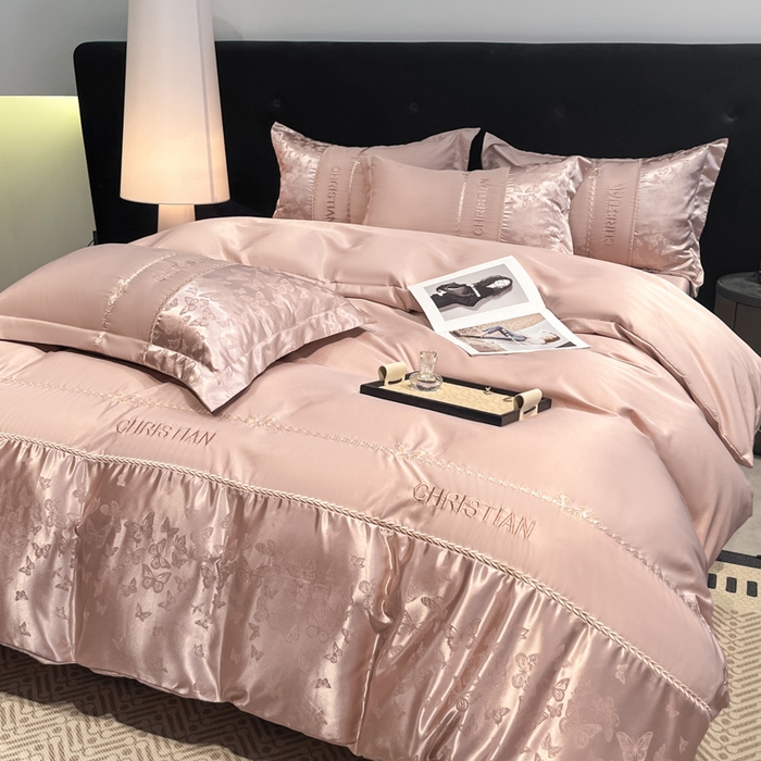 91家纺网 家纺一手货源 找家纺 金牛座家纺 2026新款亮丝细斜纹贡缎提花重工刺绣四件套床盖四件套-醉蝶 醉蝶-浅豆沙