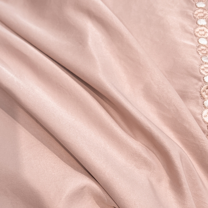 91家纺网 家纺一手货源 找家纺 金牛座家纺 2026新款亮丝细斜纹贡缎提花重工刺绣四件套床盖四件套-醉蝶 醉蝶-浅豆沙