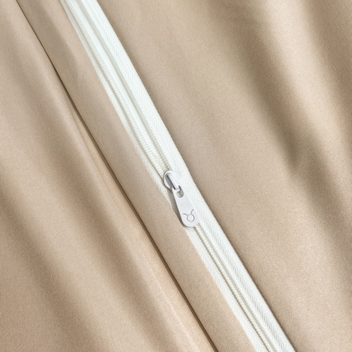 91家纺网 家纺一手货源 找家纺 金牛座家纺 2026新款亮丝细斜纹贡缎提花重工刺绣四件套床盖四件套-醉蝶 醉蝶-香槟