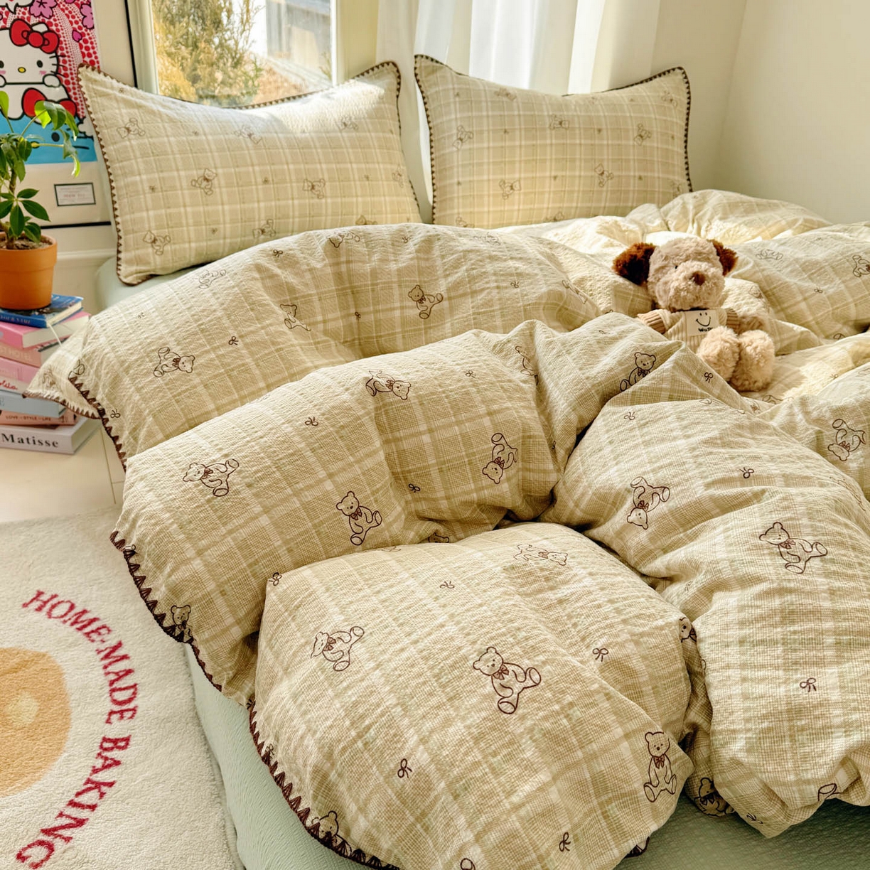 91家纺网 家纺一手货源 找家纺 玉海棠家纺 2026新款高品质A类泡芙纱甜栗贝壳边套件系列-小红书推荐（110g） 甜栗-青棕格纹熊