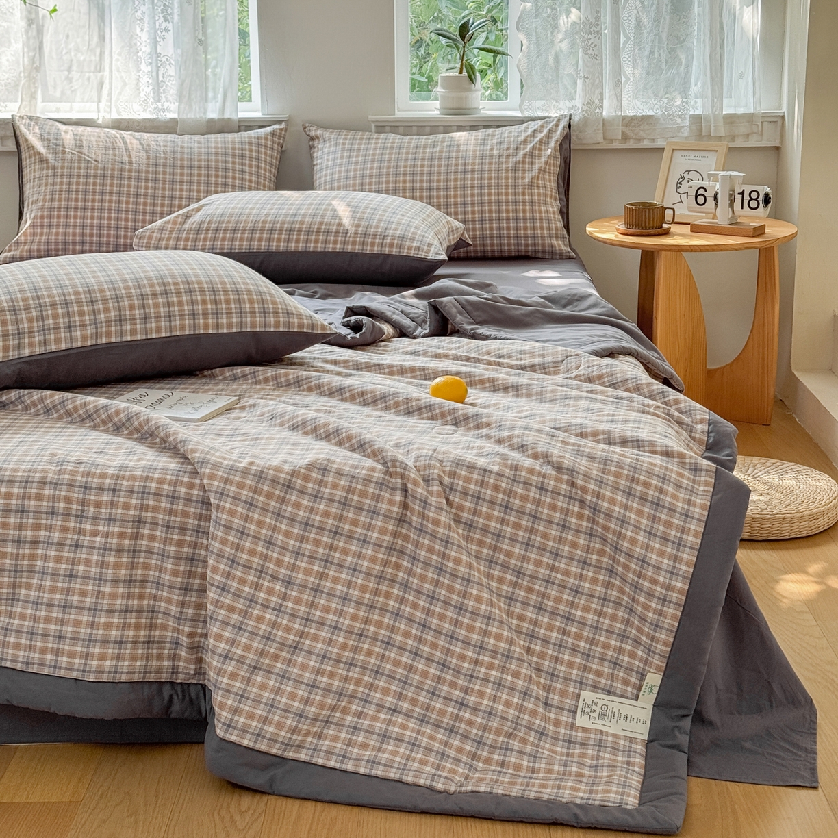 91家纺网 家纺一手货源 找家纺 雯雨家纺 2026新款A类全棉色织里外全棉夏被 米粒咖