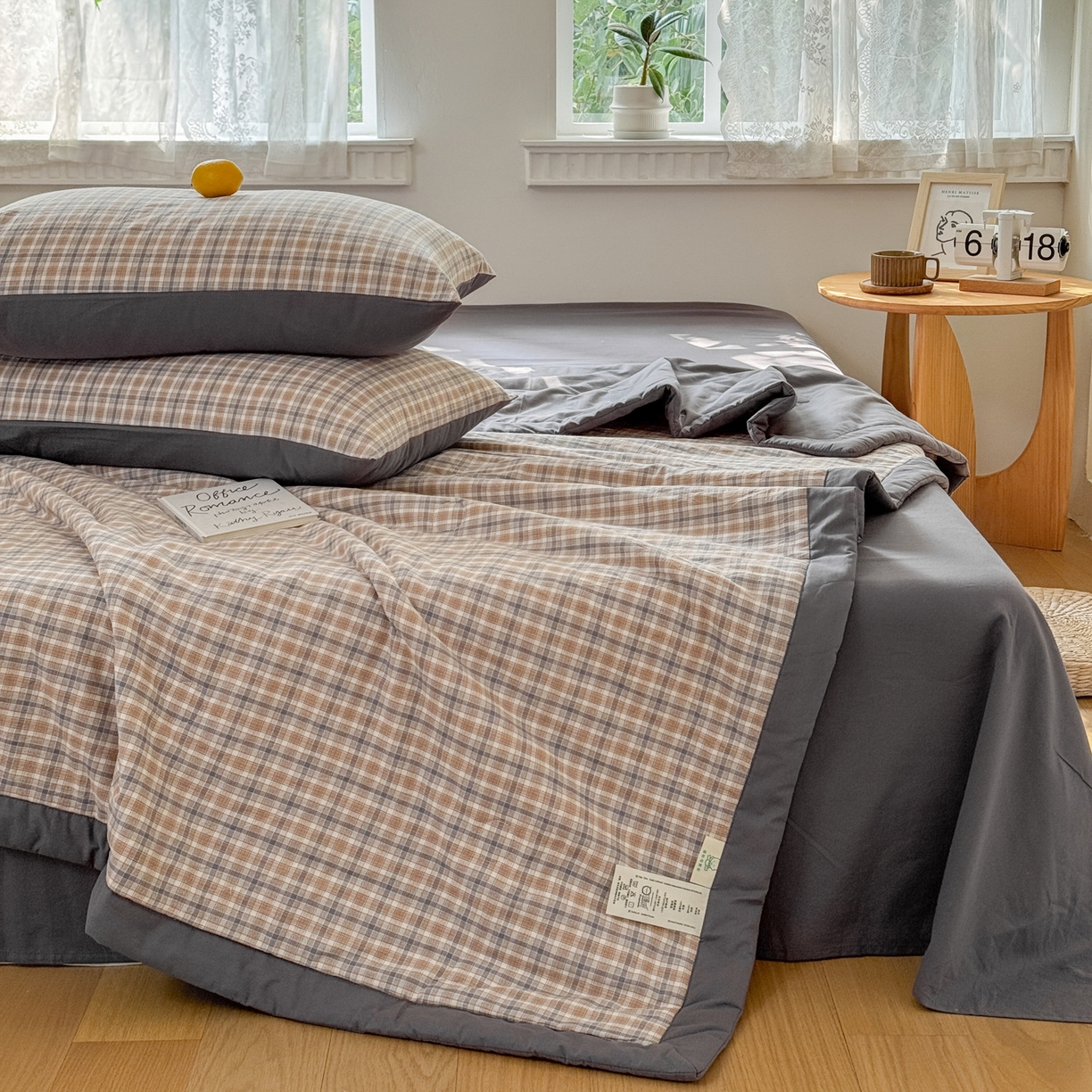 91家纺网 家纺一手货源 找家纺 雯雨家纺 2026新款A类全棉色织里外全棉夏被 米粒咖