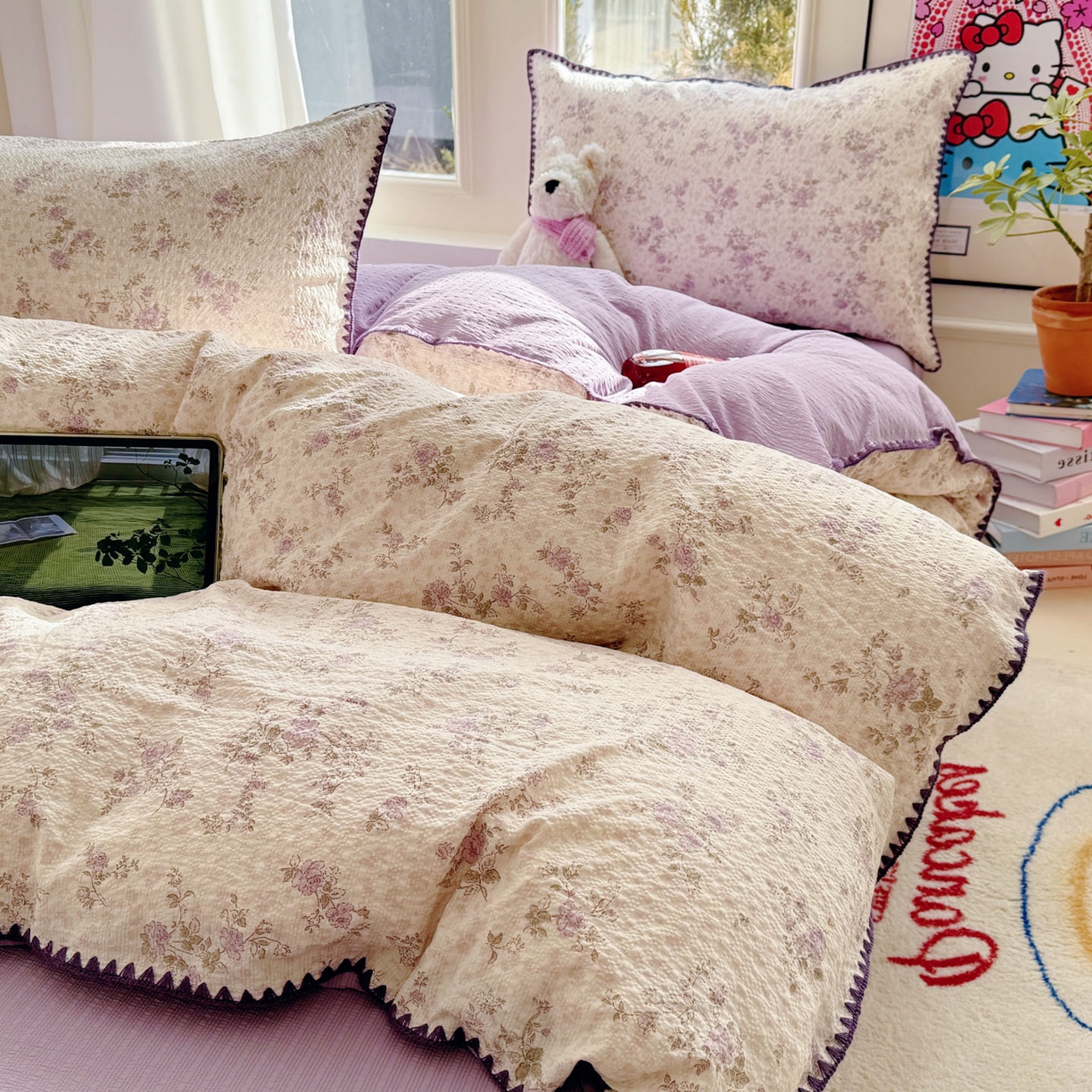 玉海棠家纺 2026新款高品质A类泡芙纱甜栗贝壳边套件系列-小红书推荐（110g） 甜栗-柔紫碎花屿