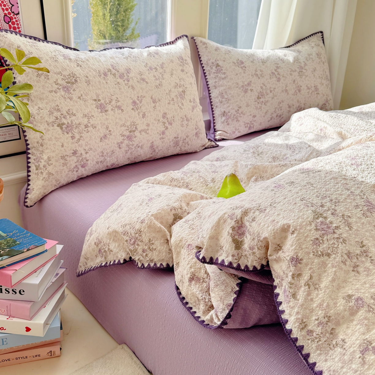 91家纺网 家纺一手货源 找家纺 玉海棠家纺 2026新款高品质A类泡芙纱甜栗贝壳边套件系列-小红书推荐（110g） 甜栗-柔紫碎花屿