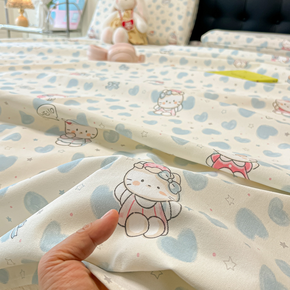 91家纺网 家纺一手货源 找家纺 韩巢家纺 2026新款老粗布床单凉席席子床单单件 蓝心凯蒂【老粗布】