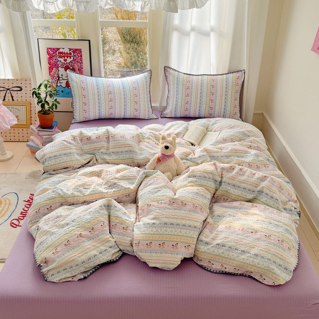 91家纺网 家纺一手货源 找家纺 玉海棠家纺 2026新款高品质A类泡芙纱甜栗贝壳边套件系列-小红书推荐（110g） 甜栗-甜心木马卷