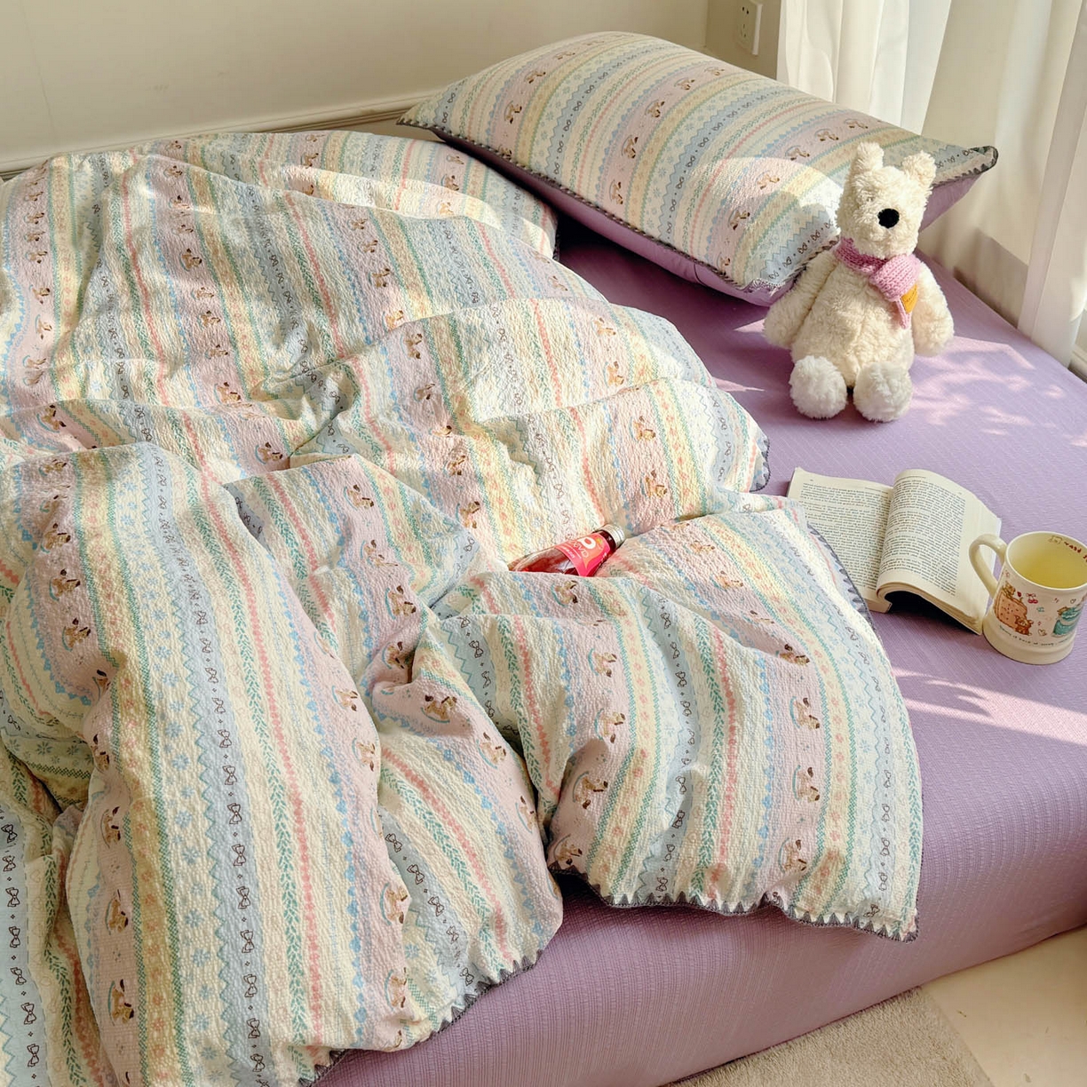 91家纺网 家纺一手货源 找家纺 玉海棠家纺 2026新款高品质A类泡芙纱甜栗贝壳边套件系列-小红书推荐（110g） 甜栗-甜心木马卷