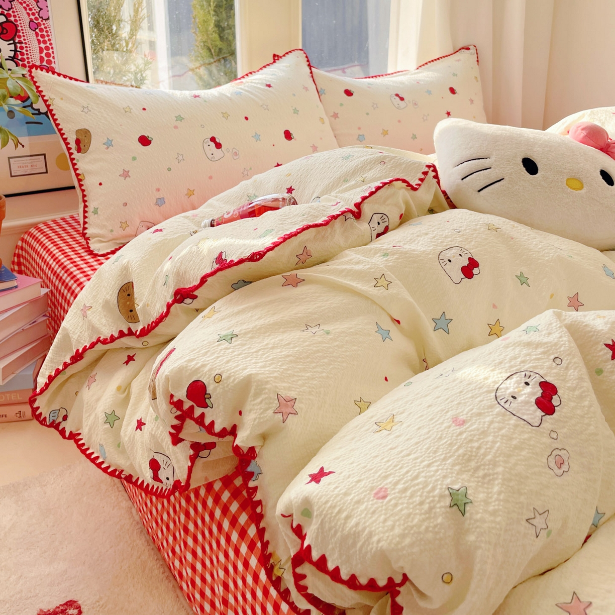 91家纺网 家纺一手货源 找家纺 玉海棠家纺 2026新款高品质A类泡芙纱甜栗贝壳边套件系列-小红书推荐（110g） 甜栗-星芒凯蒂