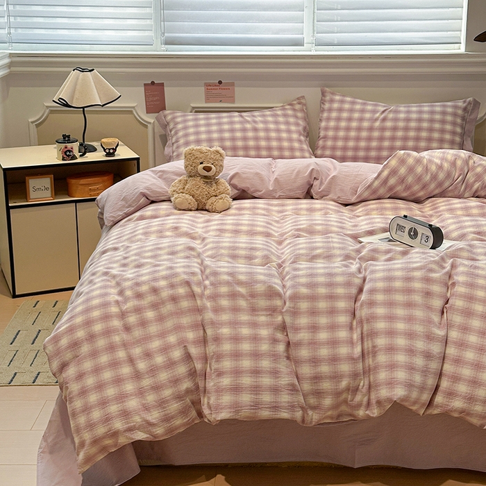 91家纺网 家纺一手货源 找家纺 麦朵家居 2026色织全棉水洗棉四件套暖格系列无印风床笠单被套长绒棉套件 暮光紫