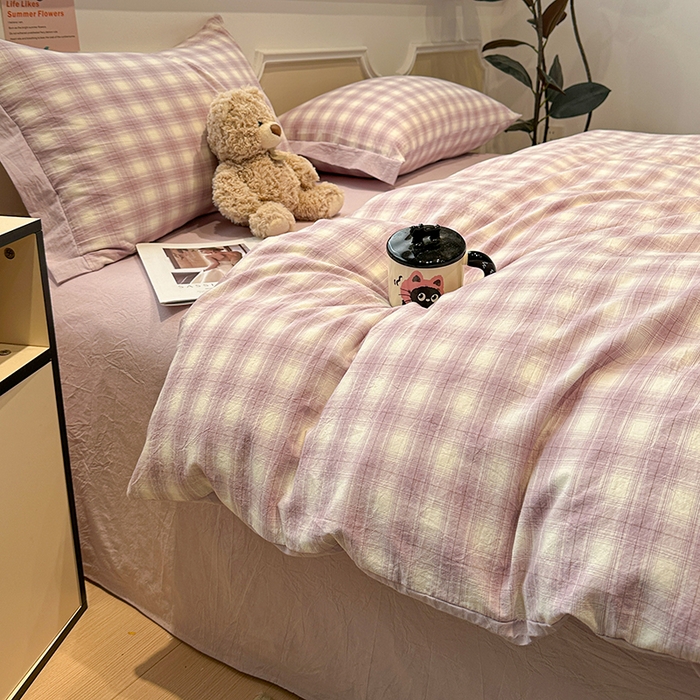 91家纺网 家纺一手货源 找家纺 麦朵家居 2026色织全棉水洗棉四件套暖格系列无印风床笠单被套长绒棉套件 暮光紫