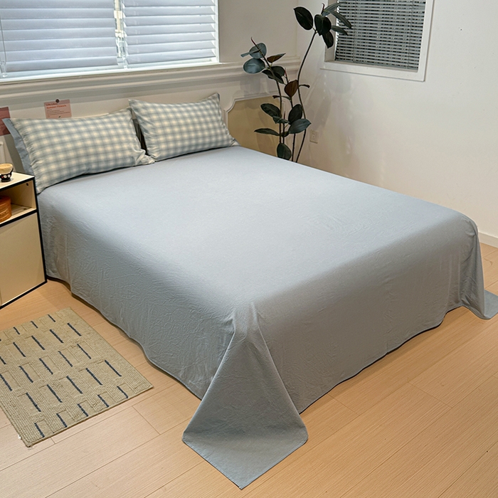 91家纺网 家纺一手货源 找家纺 麦朵家居 2026色织全棉水洗棉四件套暖格系列无印风床笠单被套长绒棉套件 烟雨兰