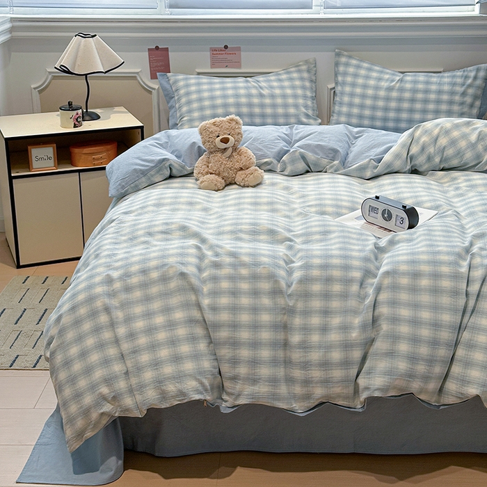 91家纺网 家纺一手货源 找家纺 麦朵家居 2026色织全棉水洗棉四件套暖格系列无印风床笠单被套长绒棉套件 烟雨兰