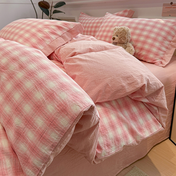 91家纺网 家纺一手货源 找家纺 麦朵家居 2026色织全棉水洗棉四件套暖格系列无印风床笠单被套长绒棉套件 樱花粉